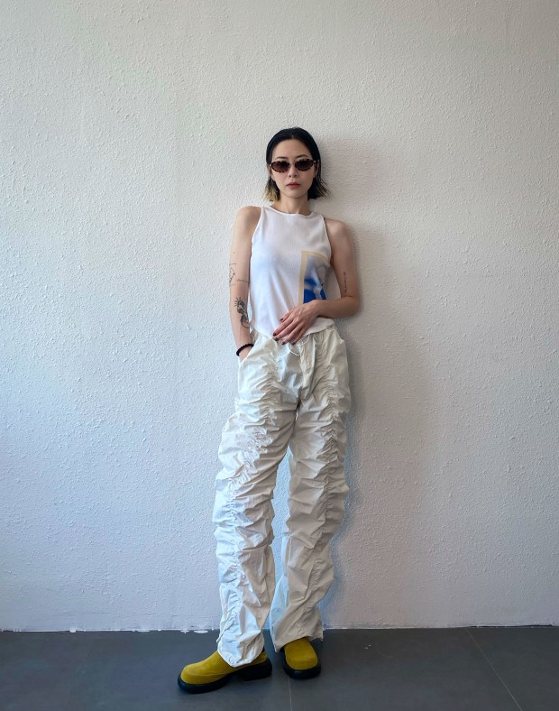 White Wrinkle Track Pants #230609