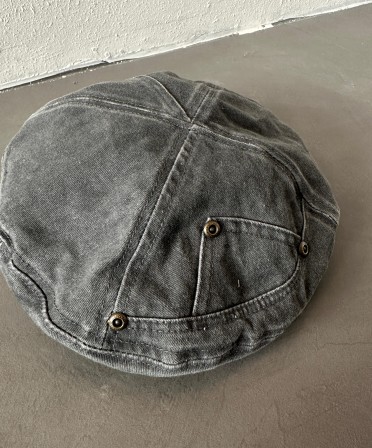 Charcoal Washed Beret #241124