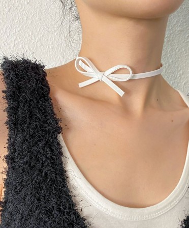 White Ribbon Choker #240916